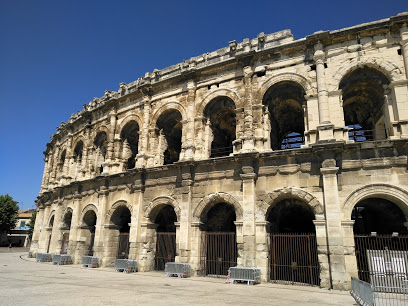 Nîmes