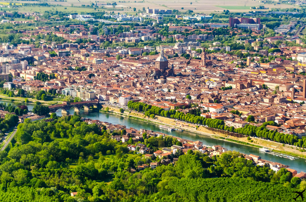 Pavia