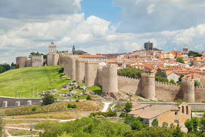 Ávila‎