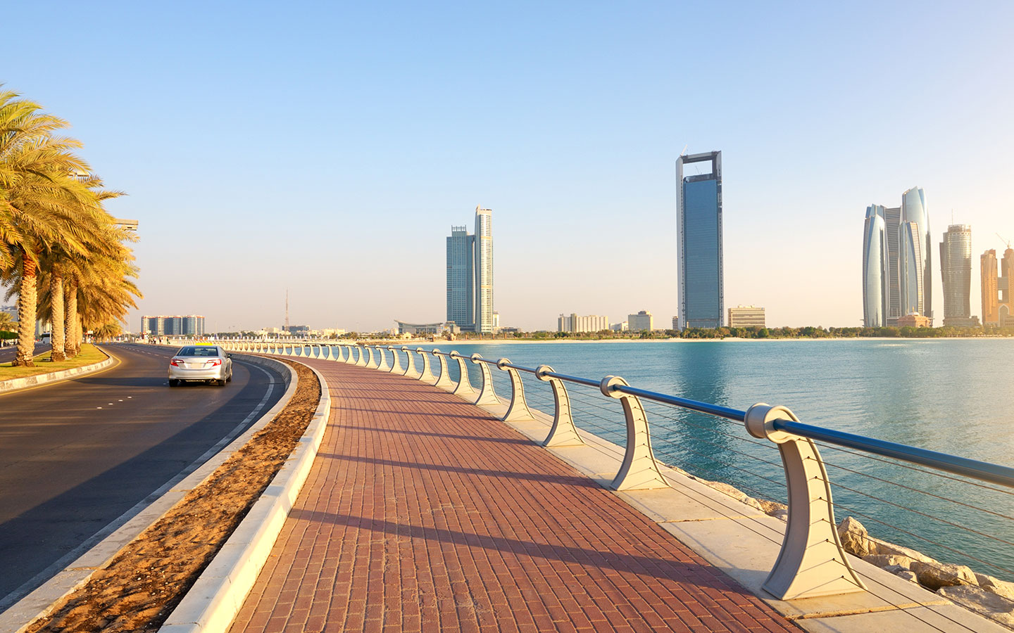 3 مناطق جديدة لألعاب الأطفال على كورنيش أبوظبي