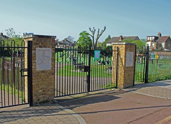 Aldersbrook Avenue Recreation Ground